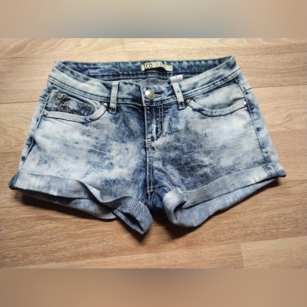 Women's Washed Denim Shorts